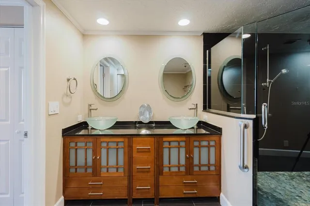 $1,499,999 | 1255 North Gulfstream Avenue, Unit 1104, Sarasota, FL 34236