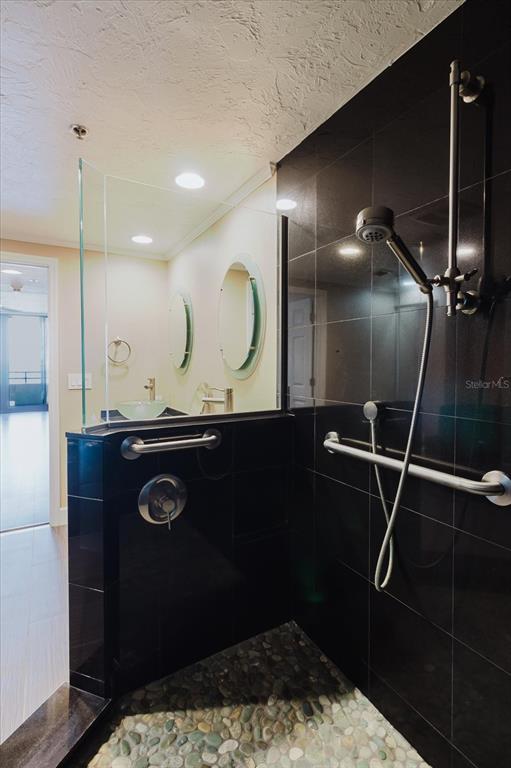 1255 North Gulfstream Avenue, Unit 1104 Sarasota, FL 34236 - Photo 48 of 87