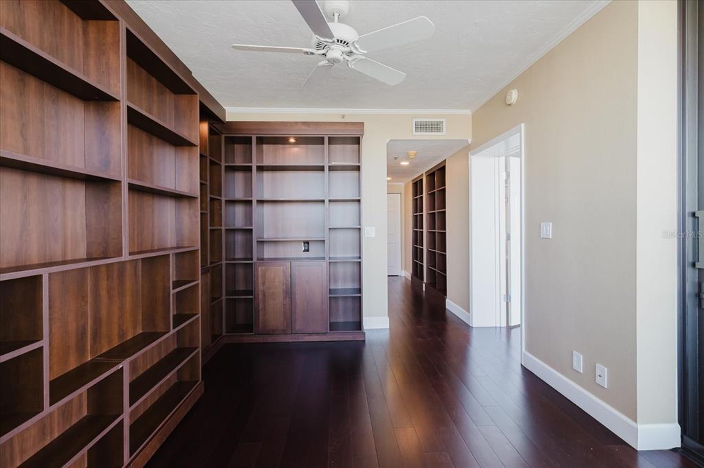 1255 North Gulfstream Avenue, Unit 1104 Sarasota, FL 34236 - Photo 50 of 87