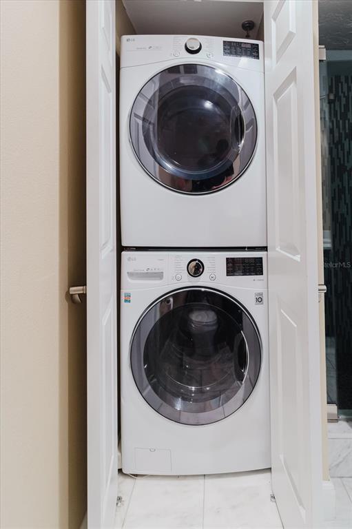 1255 North Gulfstream Avenue, Unit 1104 Sarasota, FL 34236 - Photo 60 of 87