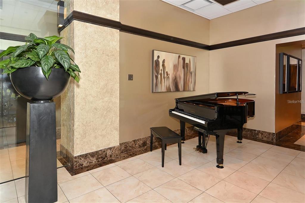 1255 North Gulfstream Avenue, Unit 1104 Sarasota, FL 34236 - Photo 70 of 87