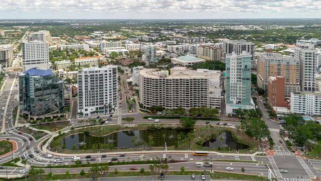 $1,499,999 | 1255 North Gulfstream Avenue, Unit 1104, Sarasota, FL 34236