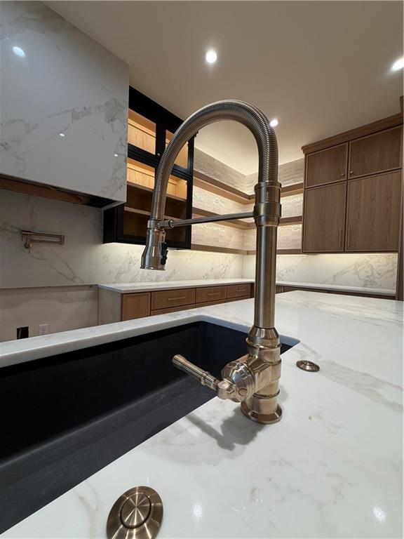 8976 Ginger Street Lenexa, KS 66227 - Photo 19 of 61