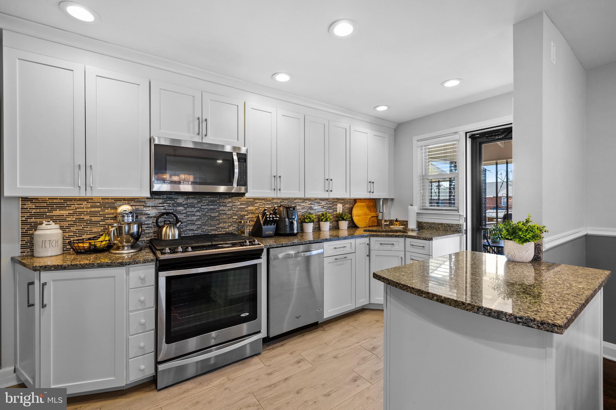 1657 Thetford Road Towson, MD 21286 - Photo 12 of 38 Gallery Image 12