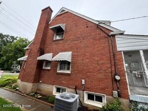 3404 Lexington Road Louisville, KY 40207 - Photo 5 of 55 5