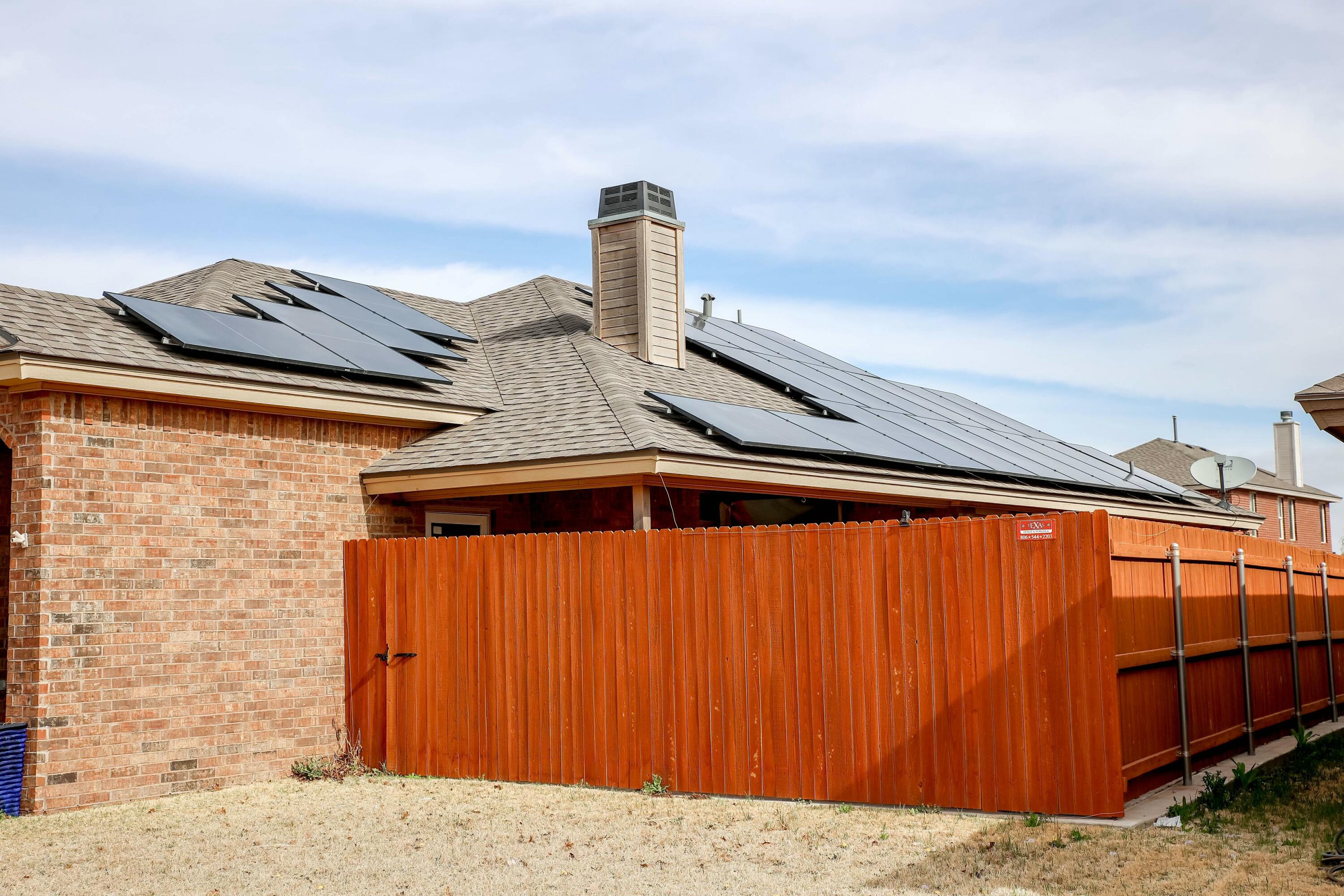 5920 104th Street Lubbock, TX 79424 - Photo 26 of 26 a view of wooden door