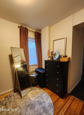 $1,650 | 11 Ingersoll Avenue, Schenectady, NY 12305