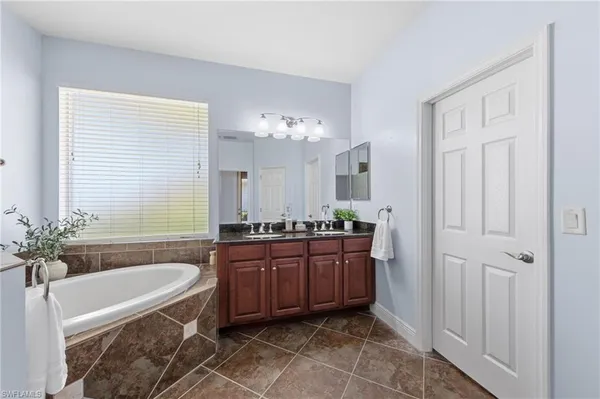 $499,000 | 9213 Astonia Way, Estero, FL 33967