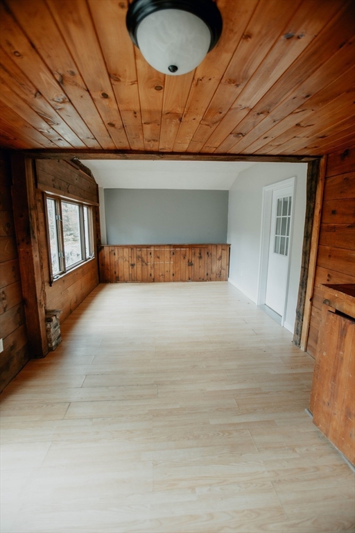 27 Kendall Street Barre, MA 01005 - Photo 8 of 40 a view of an empty room with a window