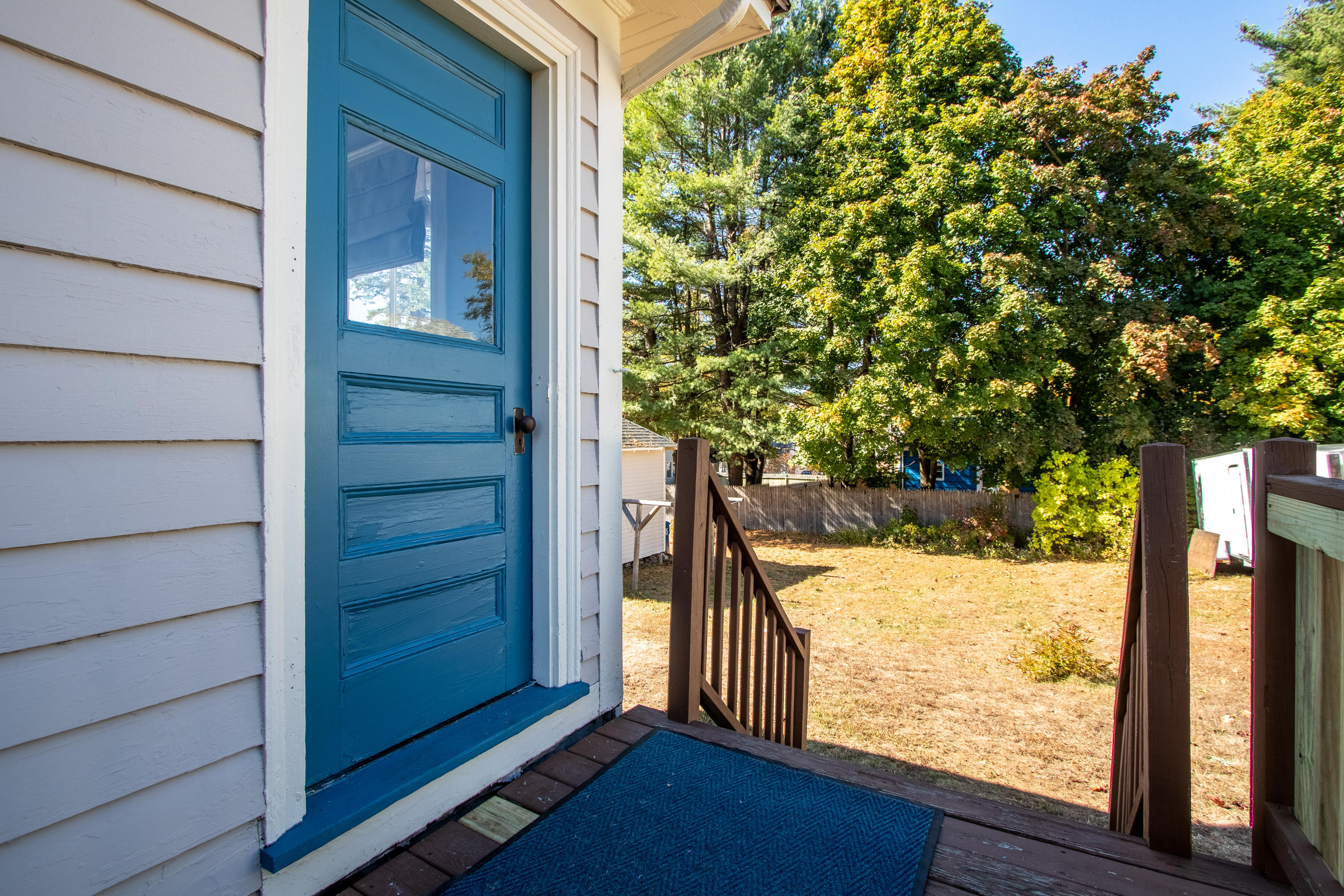 51 Farnham Street Portland, ME 04103 - Photo 41 of 41 side entrance