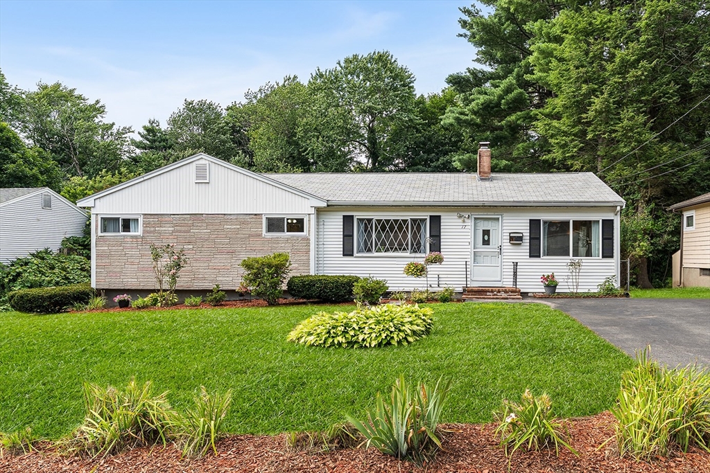 17 Lilian Road Framingham, MA 01701 - Photo 1 of 27 Gallery Image 1