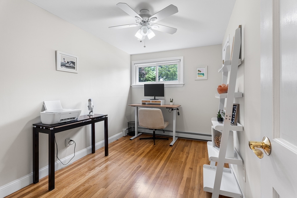 17 Lilian Road Framingham, MA 01701 - Photo 16 of 27 Gallery Image 16