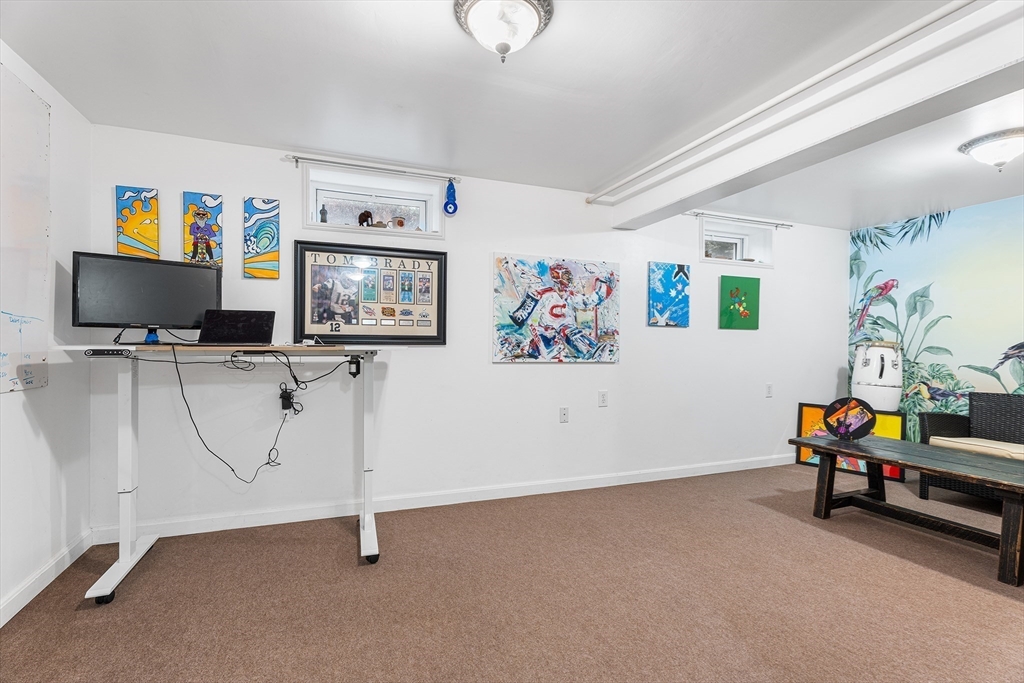 17 Lilian Road Framingham, MA 01701 - Photo 20 of 27 Gallery Image 20