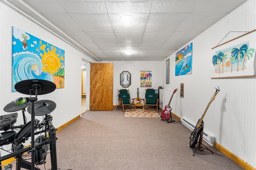 17 Lilian Road Framingham, MA 01701 - Photo 21 of 27 Gallery Image 21