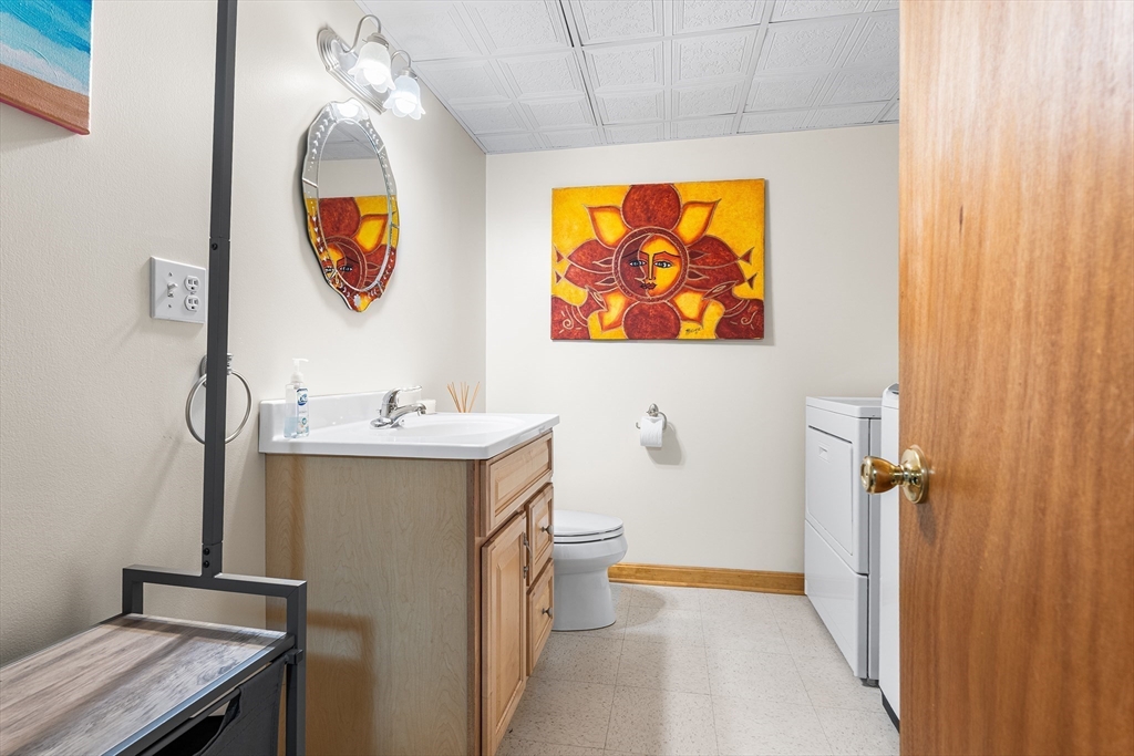 17 Lilian Road Framingham, MA 01701 - Photo 22 of 27 Gallery Image 22