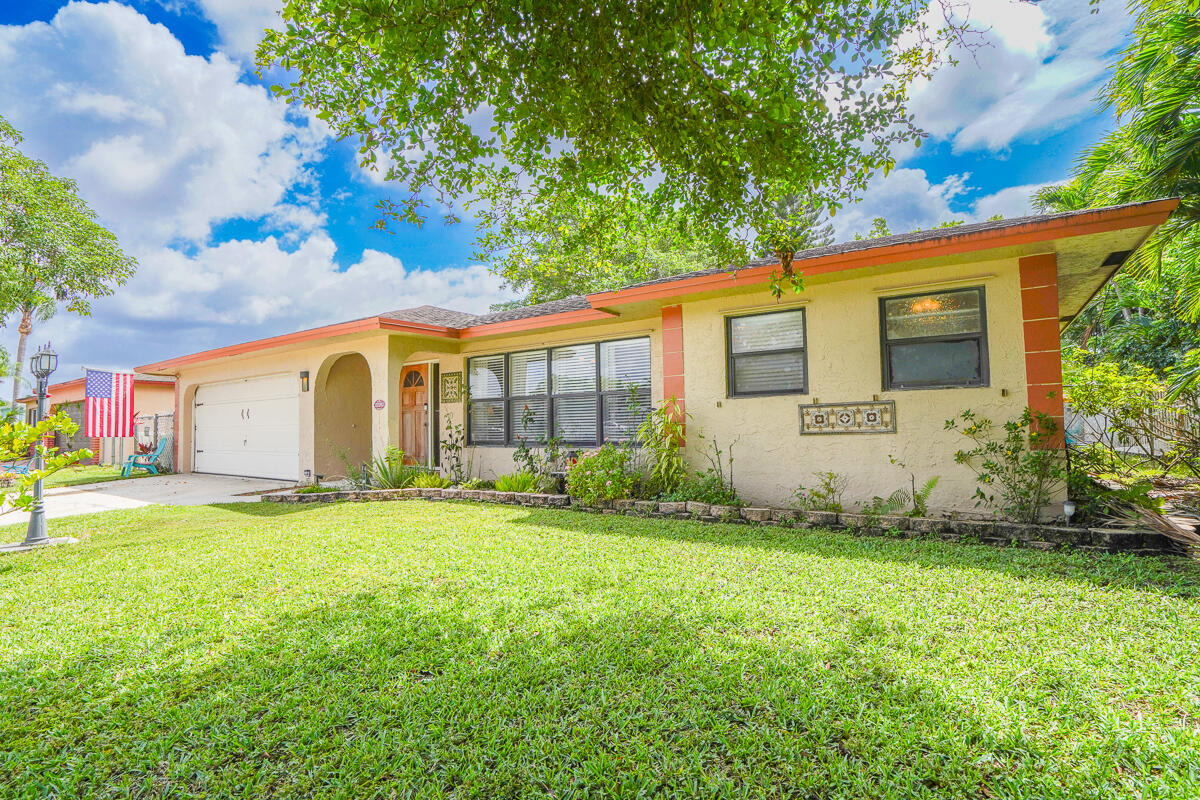 22282 Garrison Street Boca Raton, FL 33428 - Photo 1 of 21 22282 Garrison-04