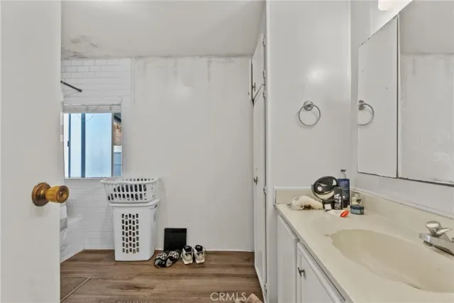 $325,000 | 17701 South Avalon, Unit 81, Carson, CA 90746