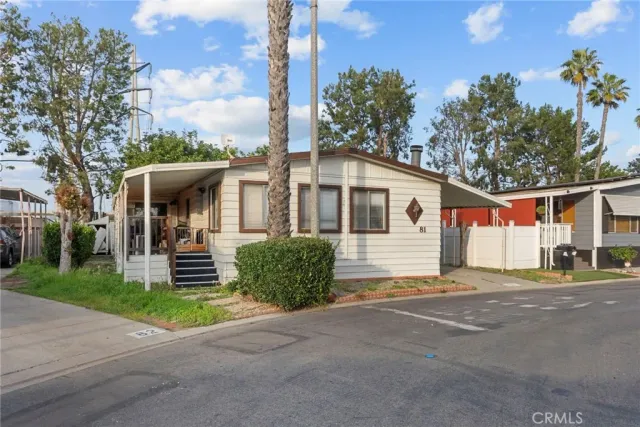 $325,000 | 17701 South Avalon, Unit 81, Carson, CA 90746