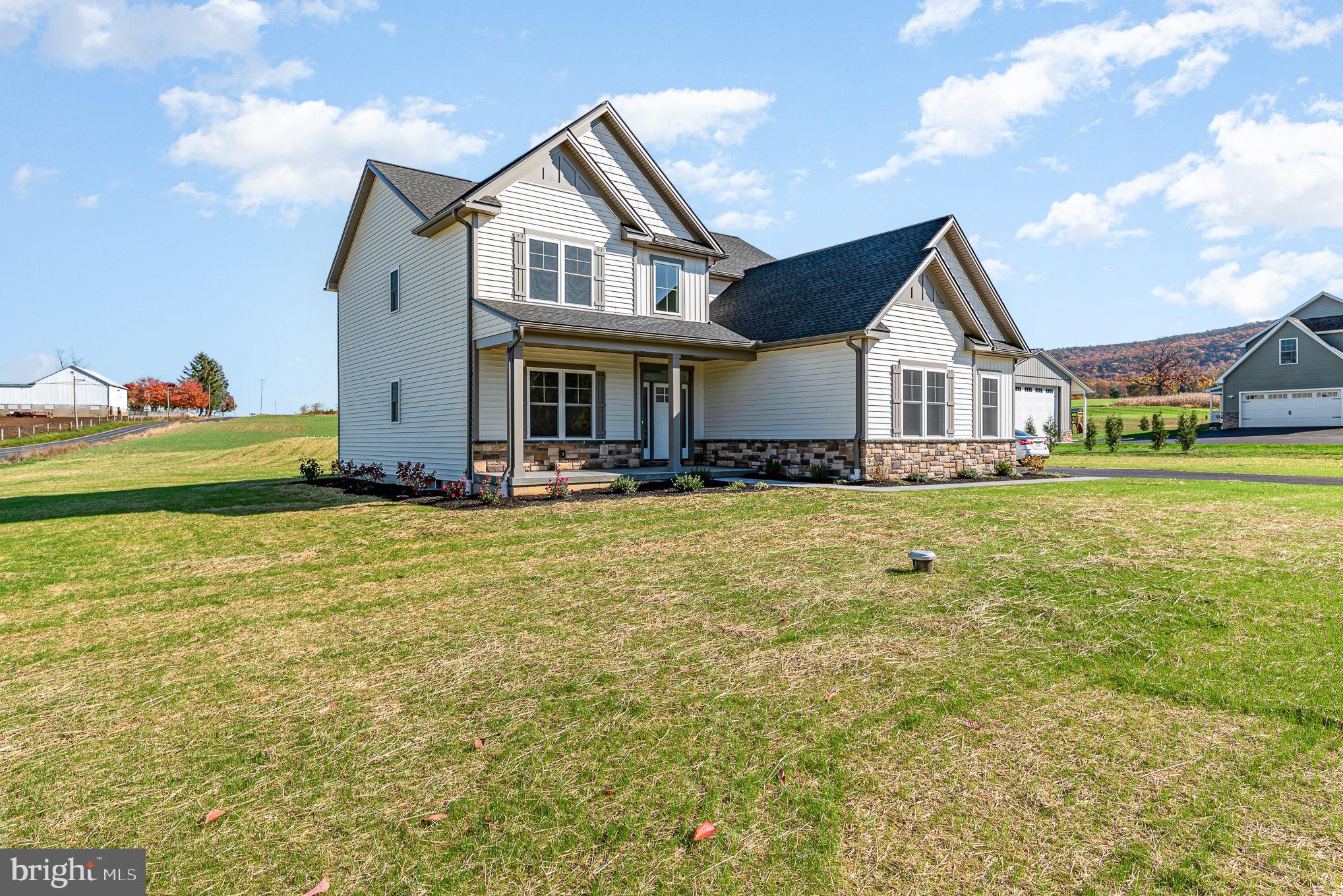 205 Mountainview Road Mount Holly Springs, PA 17065 - Photo 4 of 42 Gallery Image 4