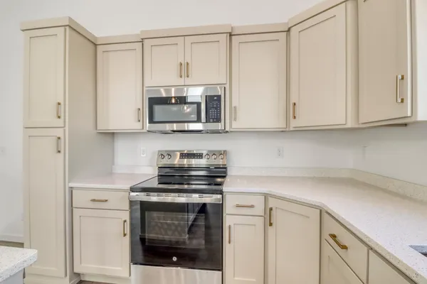 $334,960 | 6835 32nd Street South, Fargo, ND 58104