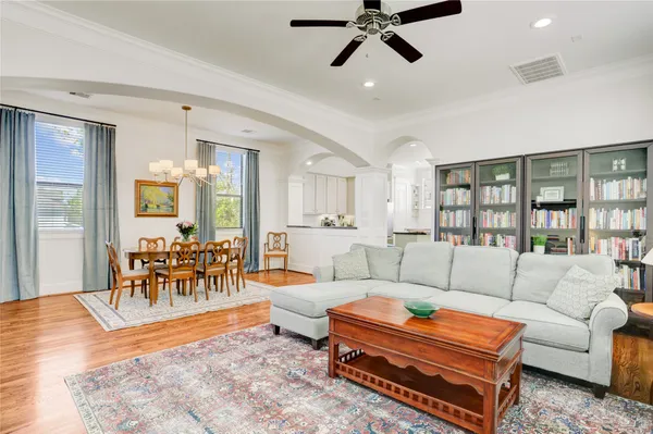 $440,000 | 1428 West 23rd Street, Unit C, Houston, TX 77008