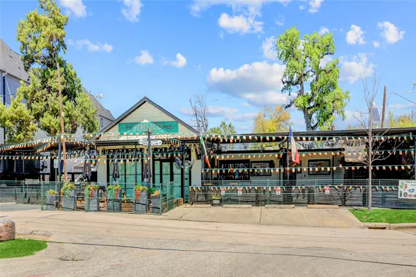 $440,000 | 1428 West 23rd Street, Unit C, Houston, TX 77008