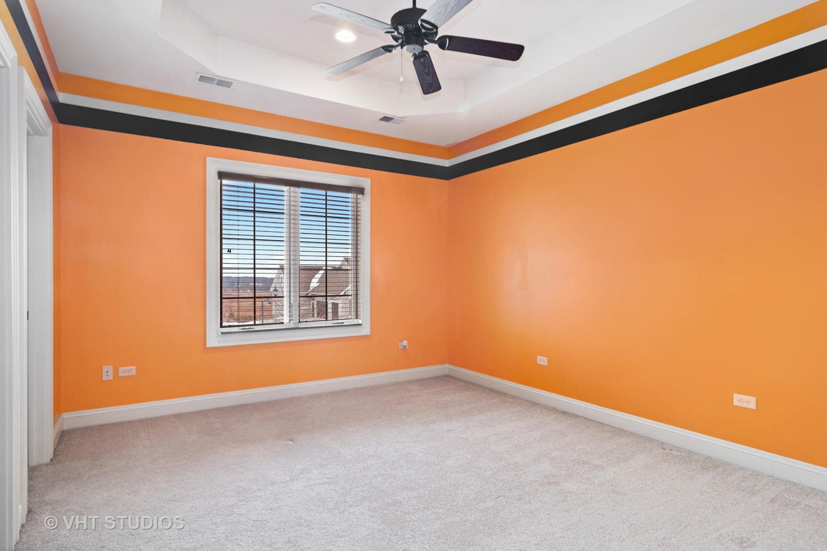 1815 Hunters Ridge Lane Sugar Grove, IL 60554 - Photo 17 of 32