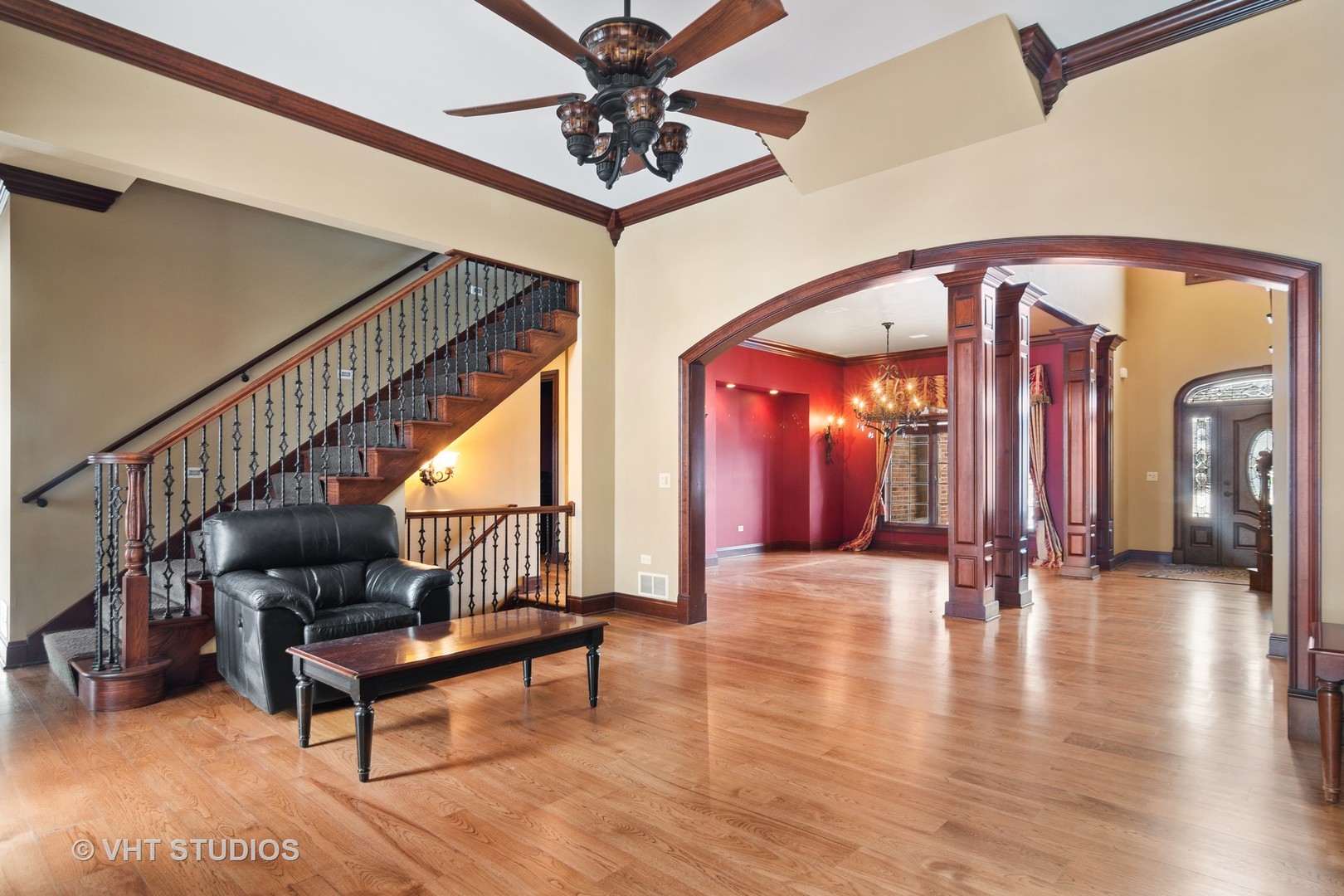 1815 Hunters Ridge Lane Sugar Grove, IL 60554 - Photo 4 of 32