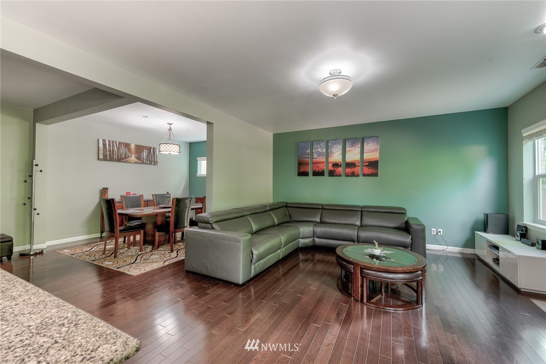 3317 177th Place Southeast Bothell, WA 98012 - Photo 9 of 25