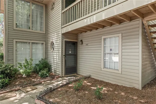 $165,700 | 1362 Brockett Place, Clarkston, GA 30021