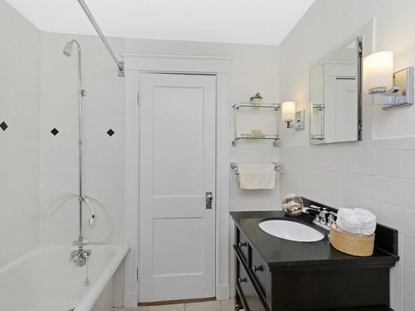1 Governors Road Milton, MA 02186 - Photo 21 of 32
