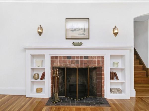 1 Governors Road Milton, MA 02186 - Photo 4 of 32
