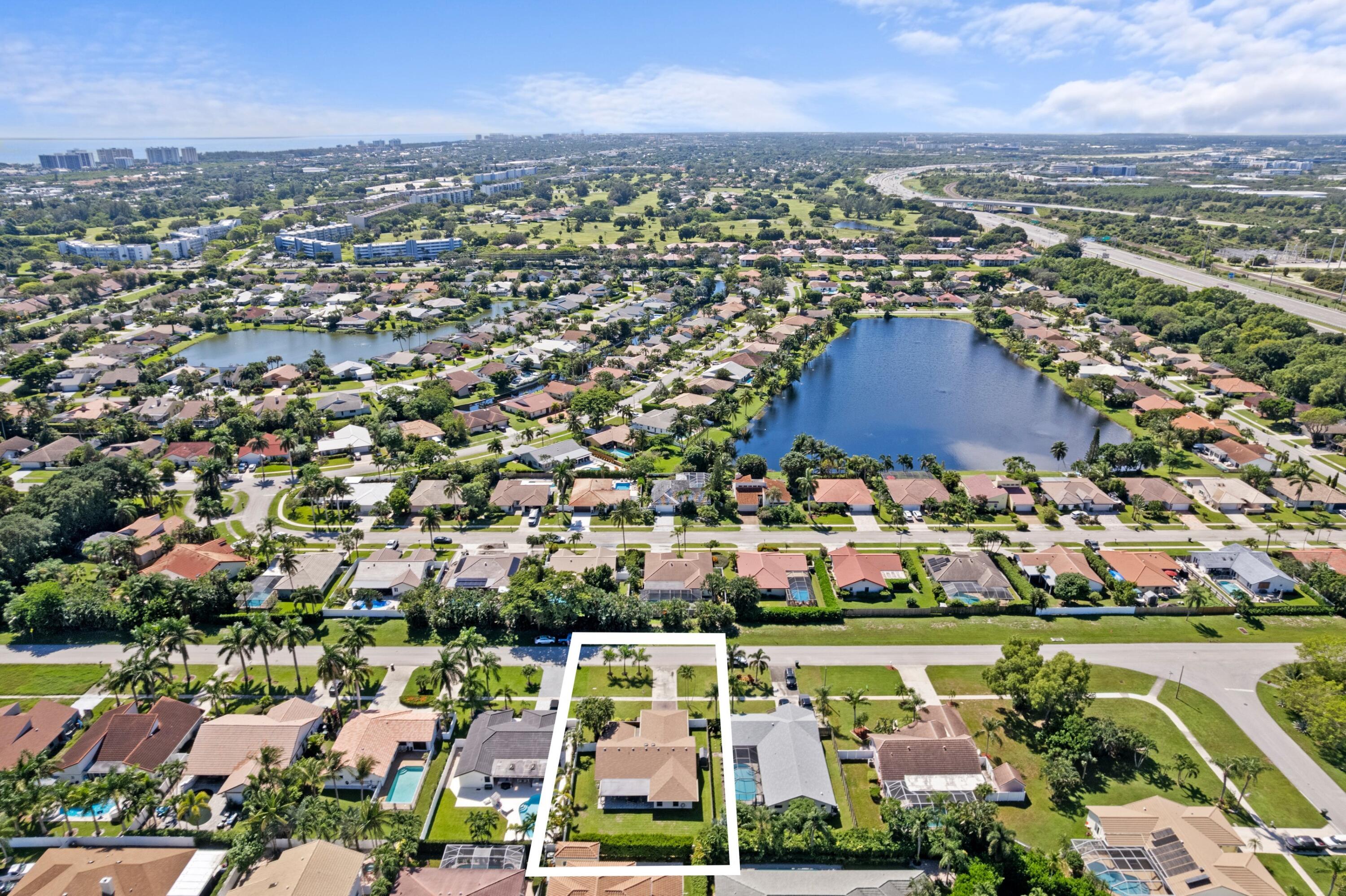 401 South Country Club Boulevard Boca Raton, FL 33487 - Photo 30 of 49 Aerial Neighborhood View