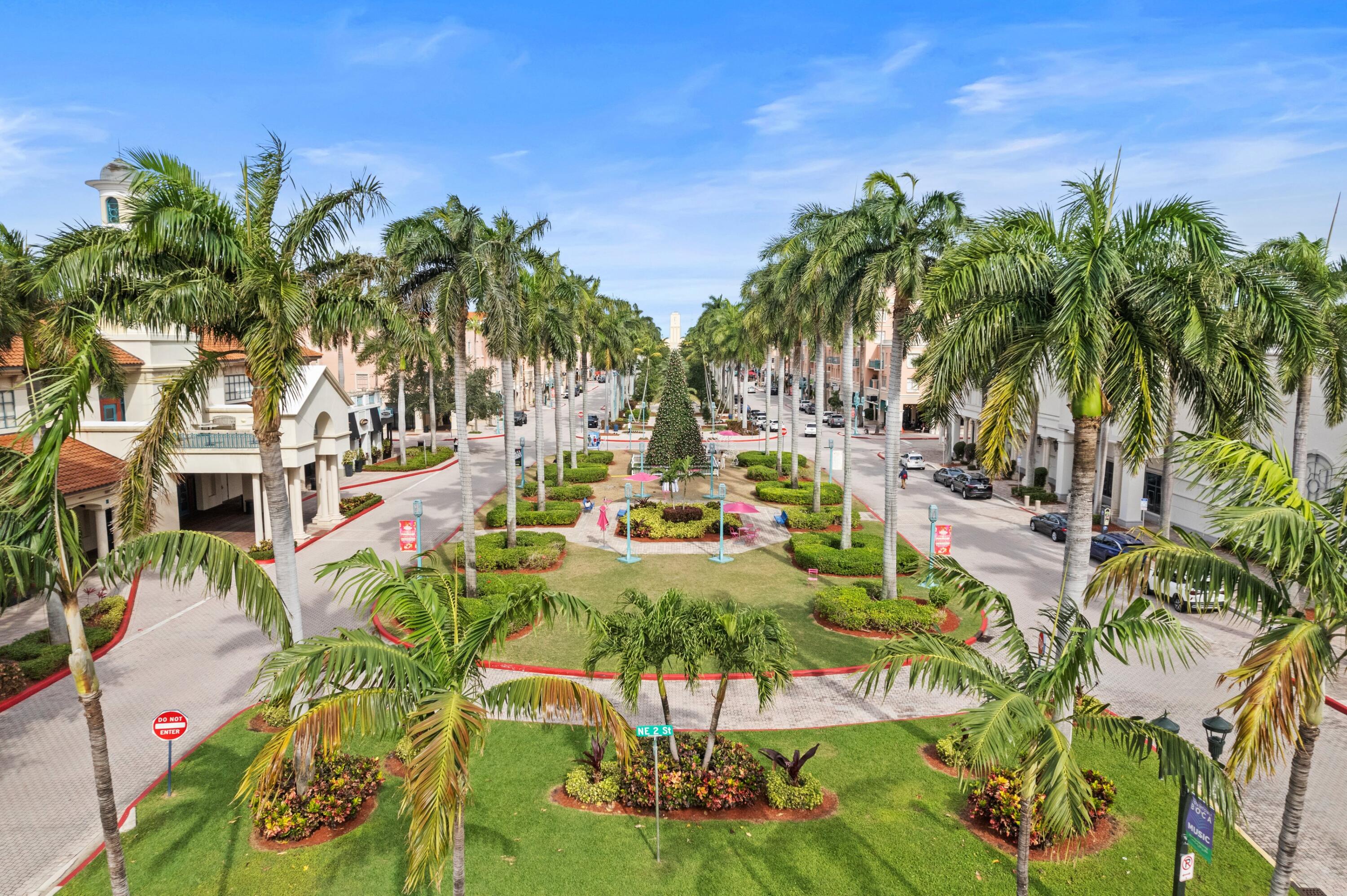 401 South Country Club Boulevard Boca Raton, FL 33487 - Photo 38 of 49 4 Mizner Fountains