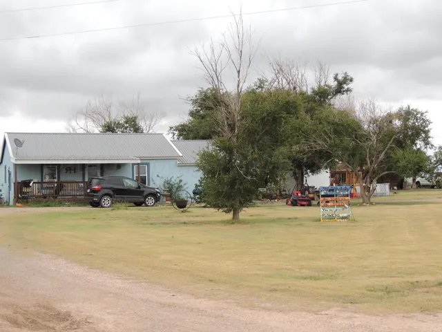 $240,900 | 4125 Farm To Market Road 1259, Hereford, TX 79045