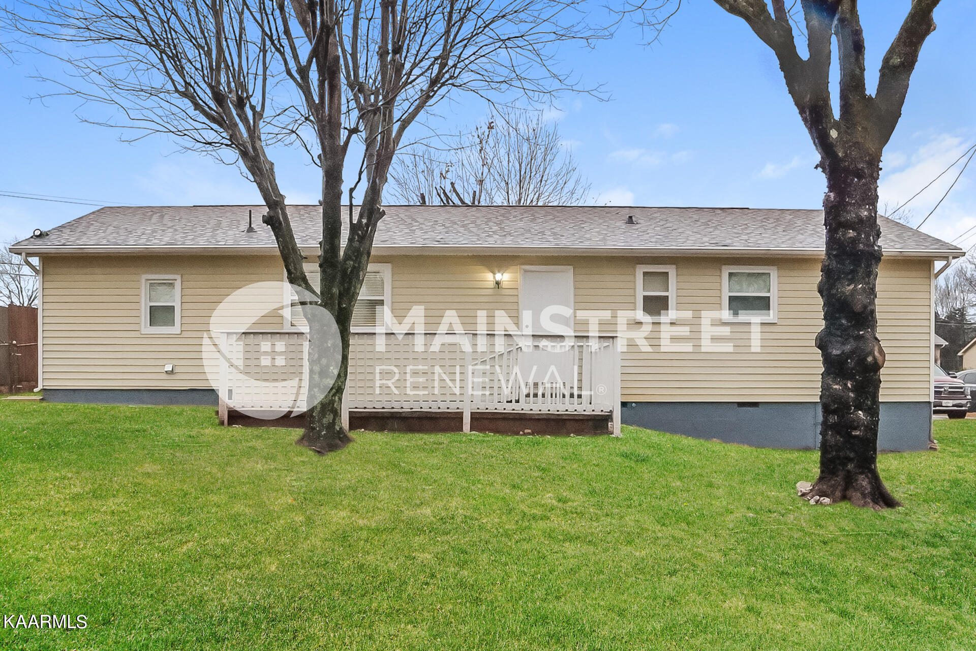 1124 Roswell Road Knoxville, TN 37923 - Photo 14 of 31 014-photo-rear-view-12341630