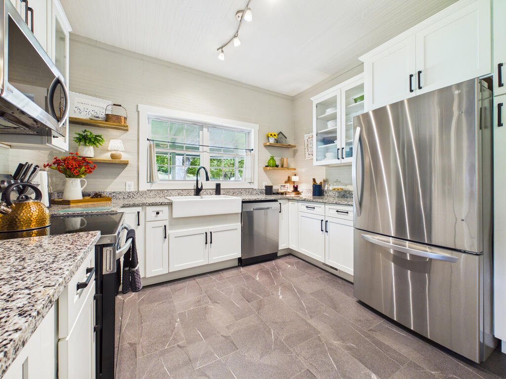 1038 Jarrett Road Hayesville, NC 28904 - Photo 23 of 61 Gallery Image 23
