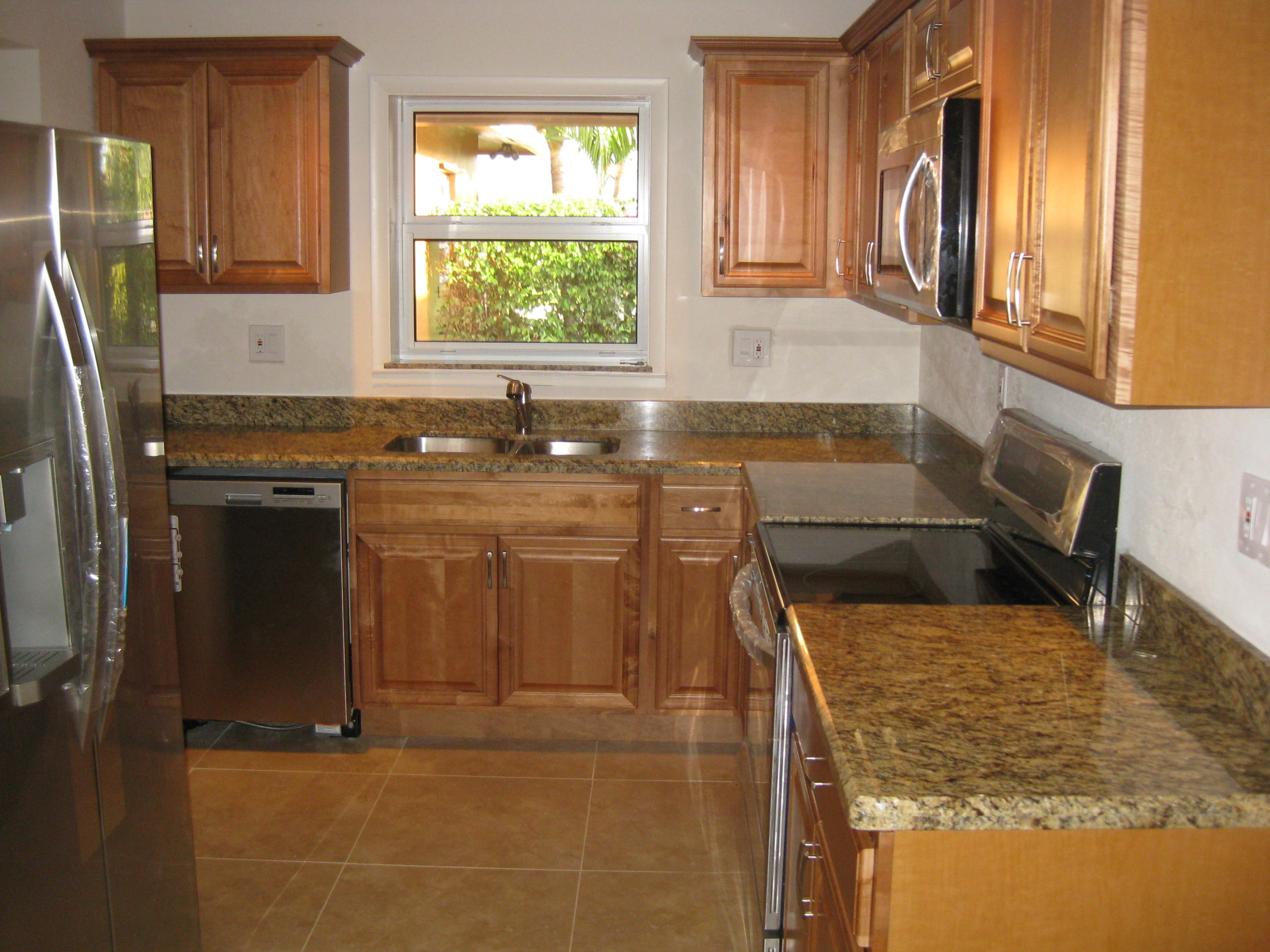 2166 Park Place Boca Raton, FL 33486 - Photo 3 of 15 2166 4