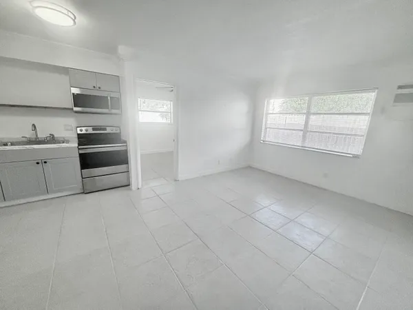 $1,475 | 531 South C Street, Unit 1, Lake Worth Beach, FL 33460