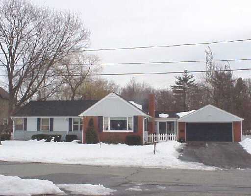 100 Naushon Road Pawtucket, RI 02861 - Photo 1 of 1 Exterior Front.