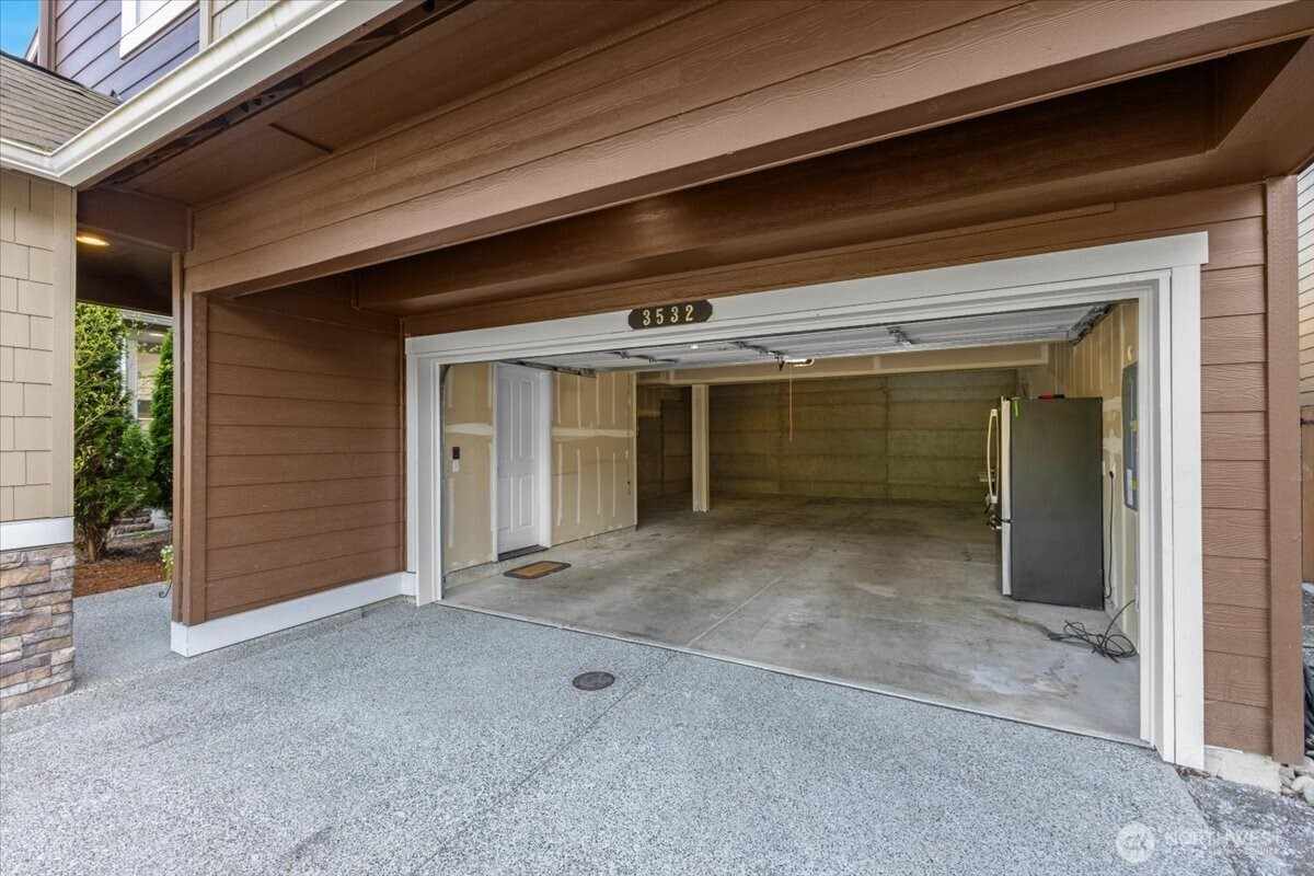 3532 202nd Pl S East Bothell, WA 98012 - Photo 37 of 39 a view of front door