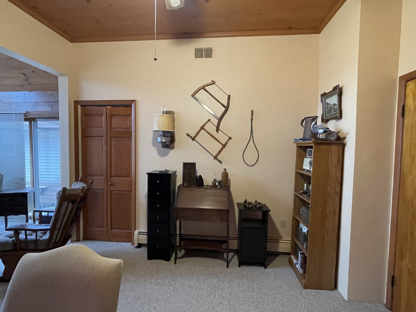 830 Chartres Street LaSalle, IL 61301 - Photo 19 of 30 a room with gym equipment and wooden floor