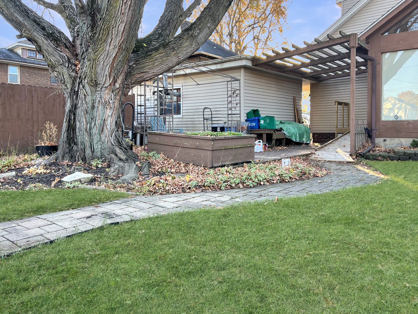 830 Chartres Street LaSalle, IL 61301 - Photo 29 of 30 a view of a house with yard and tree s