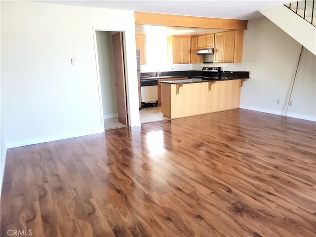 $3,500 | 1001 East Seal Way, Unit 2, Seal Beach, CA 90740