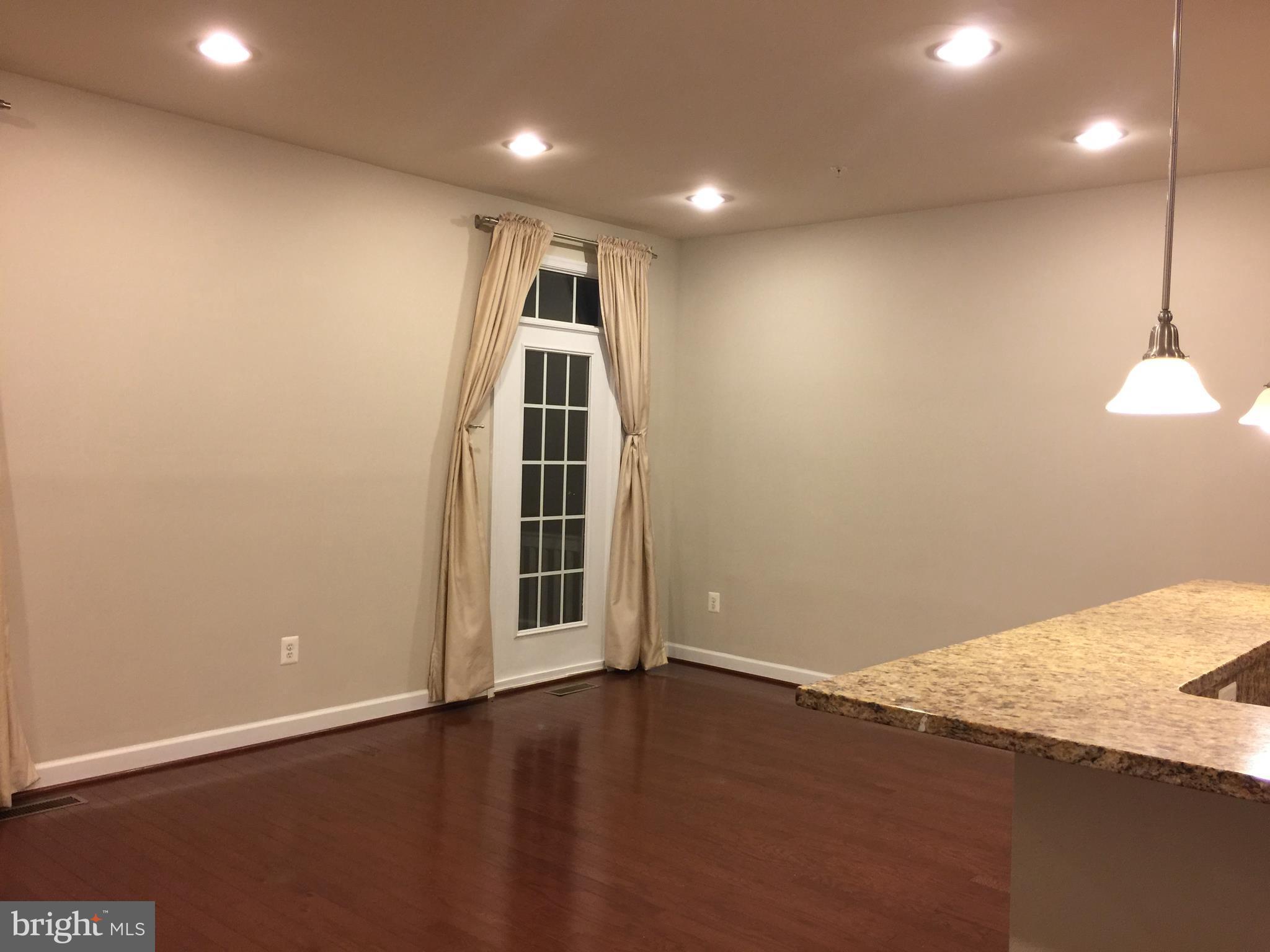2202 Leesborough Drive Silver Spring, MD 20902 - Photo 8 of 31 Living Room