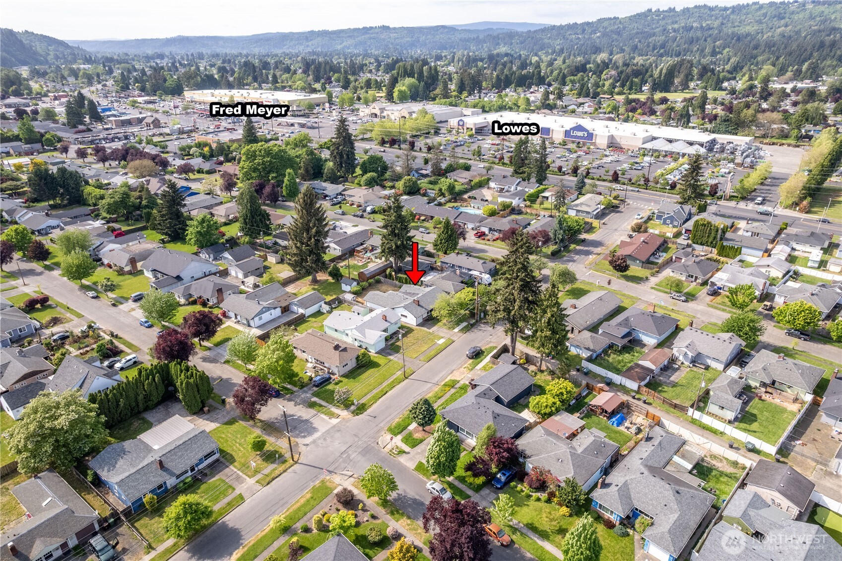 2017 28th Avenue Longview, WA 98632 - Photo 36 of 37 an aerial view of residential houses with outdoor space
