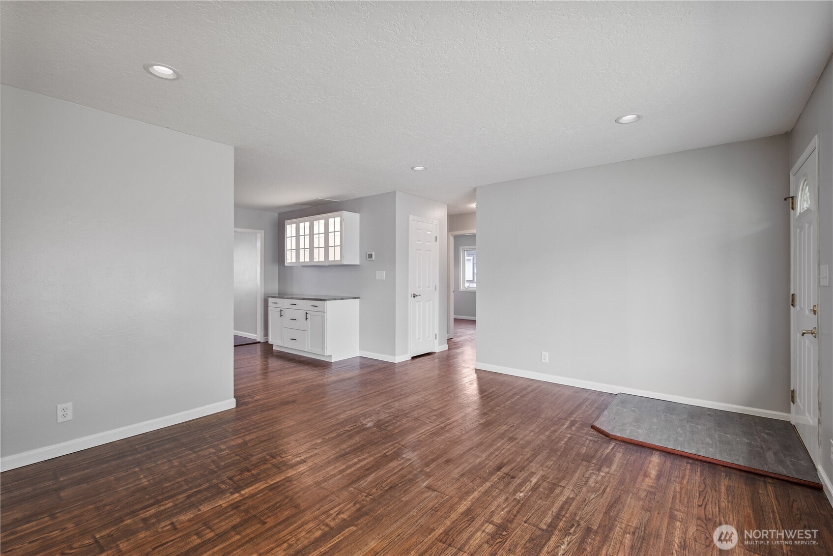 2017 28th Avenue Longview, WA 98632 - Photo 8 of 37 wooden floor in an empty room with a window