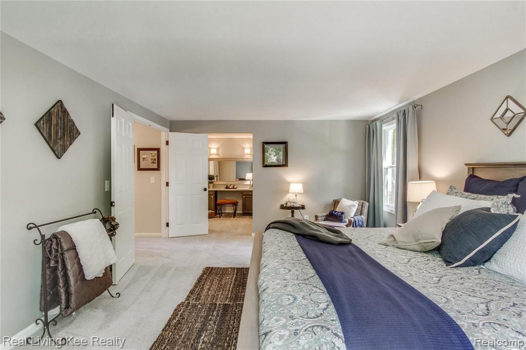 1635 North Kilburn Road Rochester Hills, MI 48306 - Photo 42 of 62
