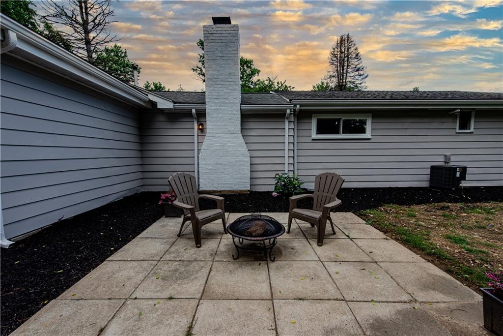 3685 North Balsiger Road Vandergrift, PA 15690 - Photo 4 of 24