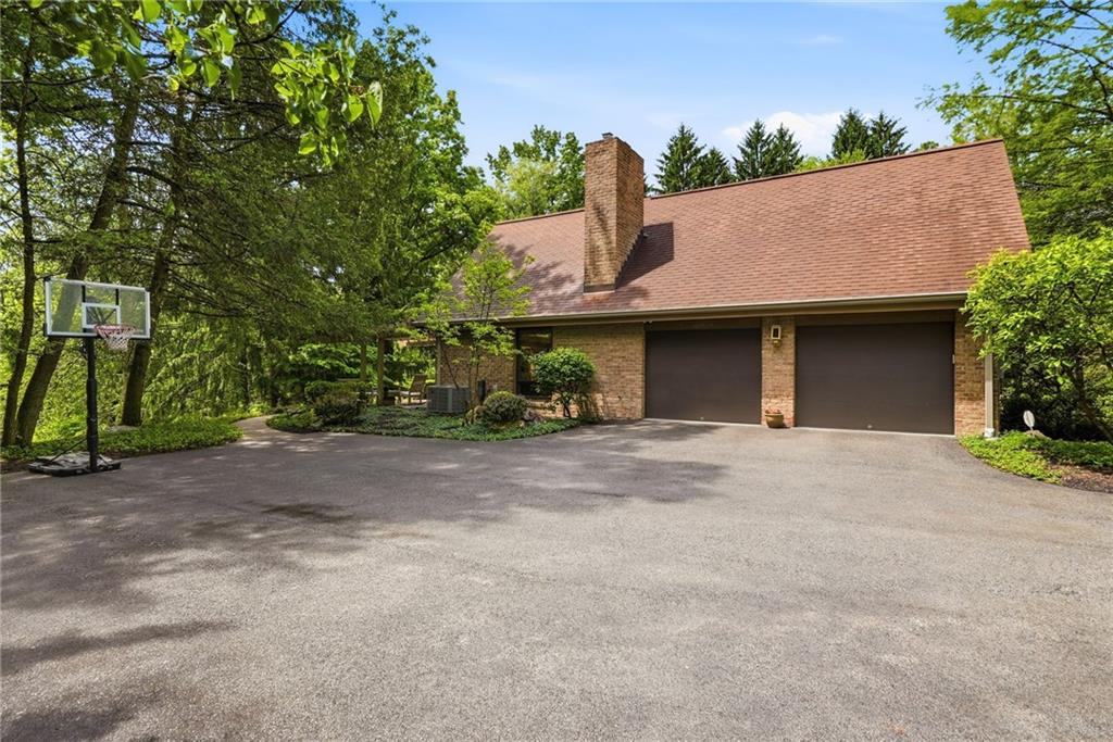 125 Riding Trail Lane Pittsburgh, PA 15215 - Photo 40 of 49 Gallery Image 40